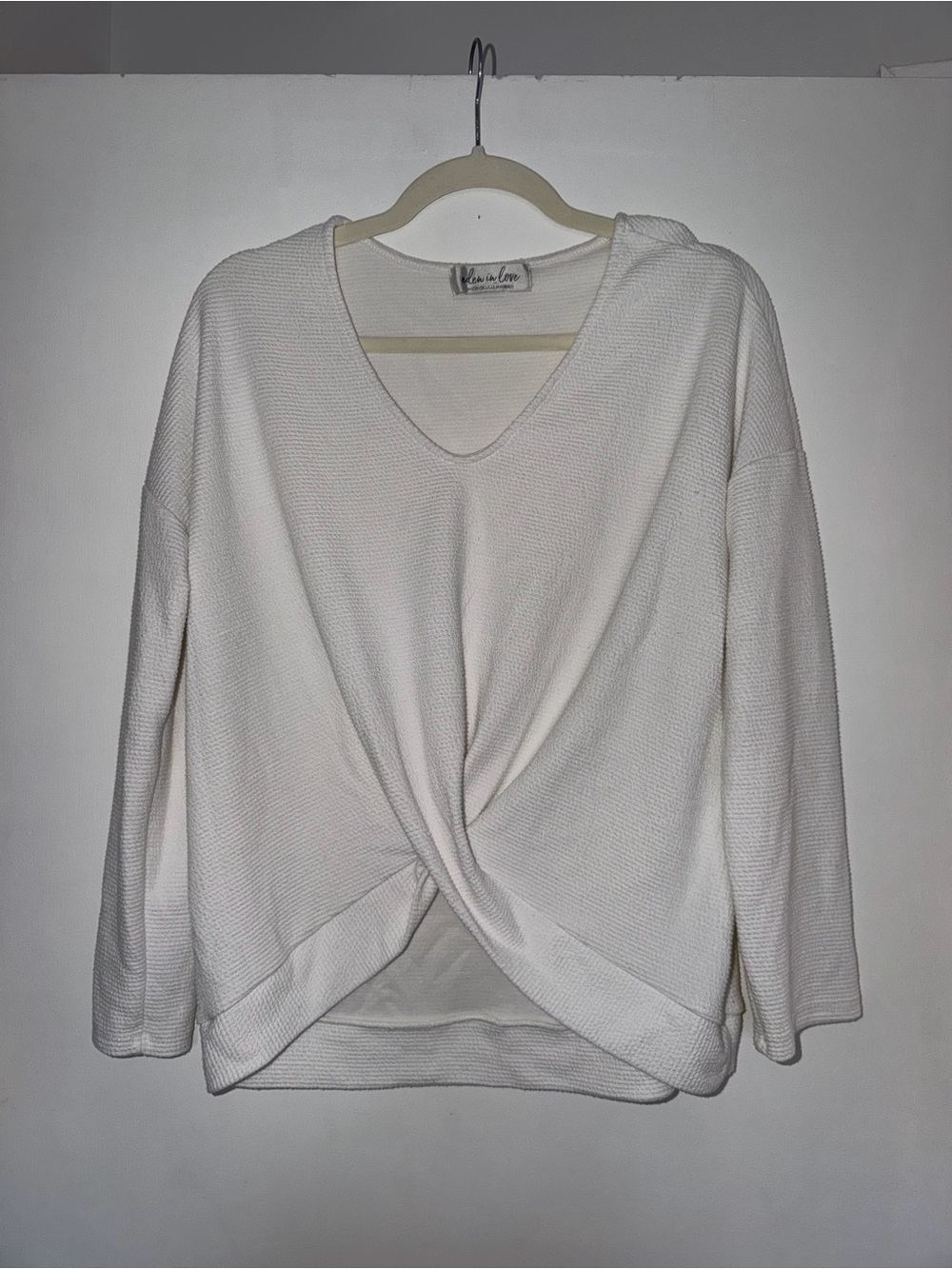 Eden in Love White Twist-Front V-Neck Pullover
